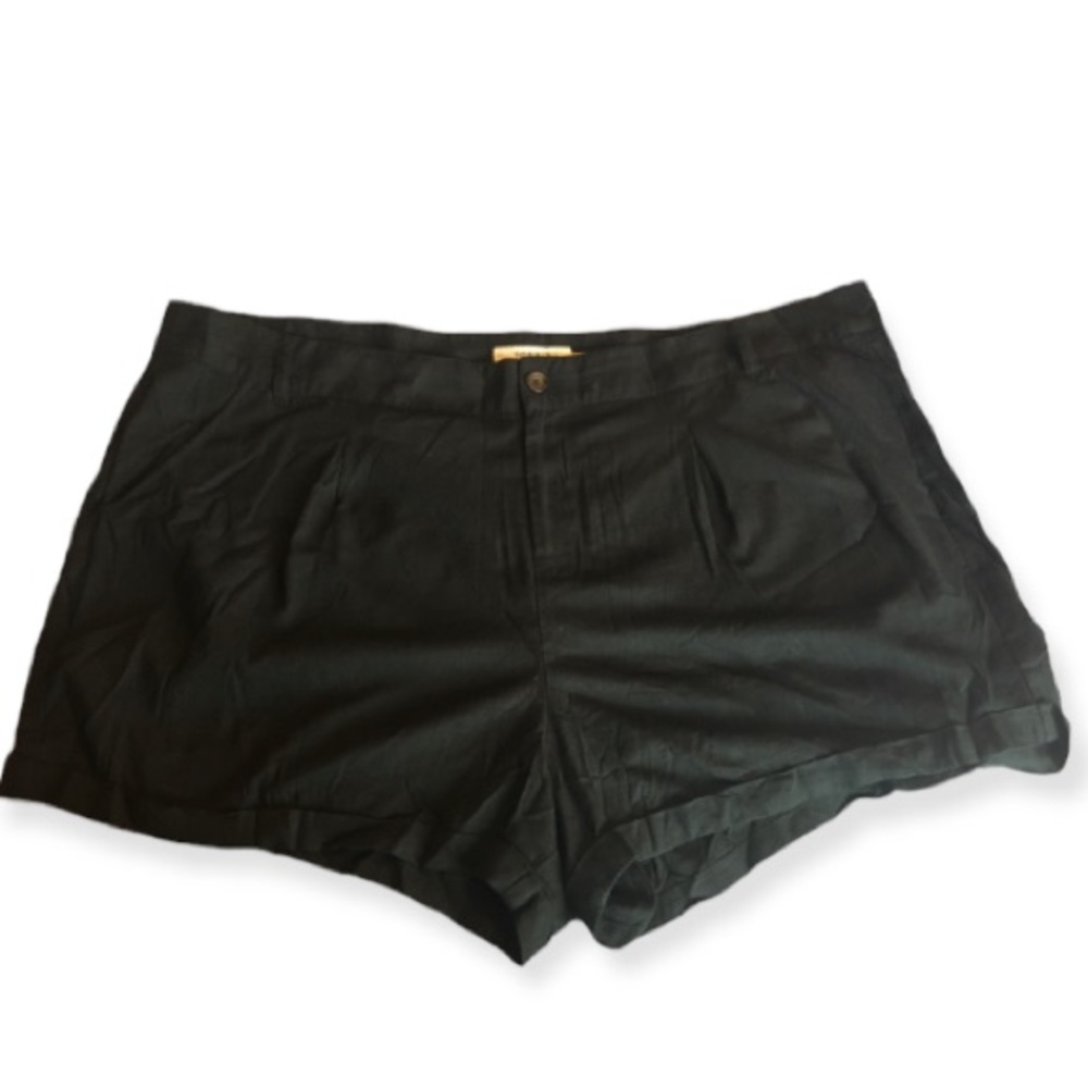 Torrid black rayon/linen shorts 24 Plus Size